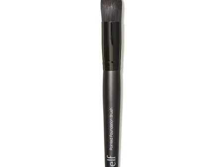 e.l.f. - Pointed Foundation Brush - 1 Brush Online